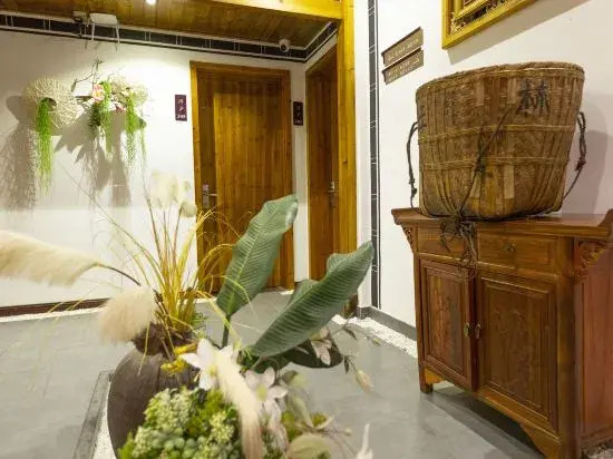 Шанграо: Chunlu Hostel