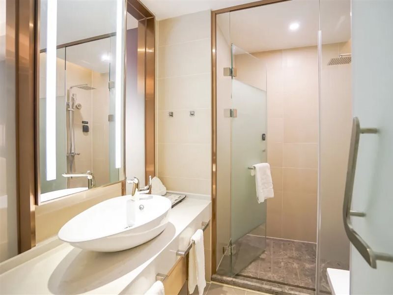Ухань: Lavande Hotel (Wuhan Jiqing Street)
