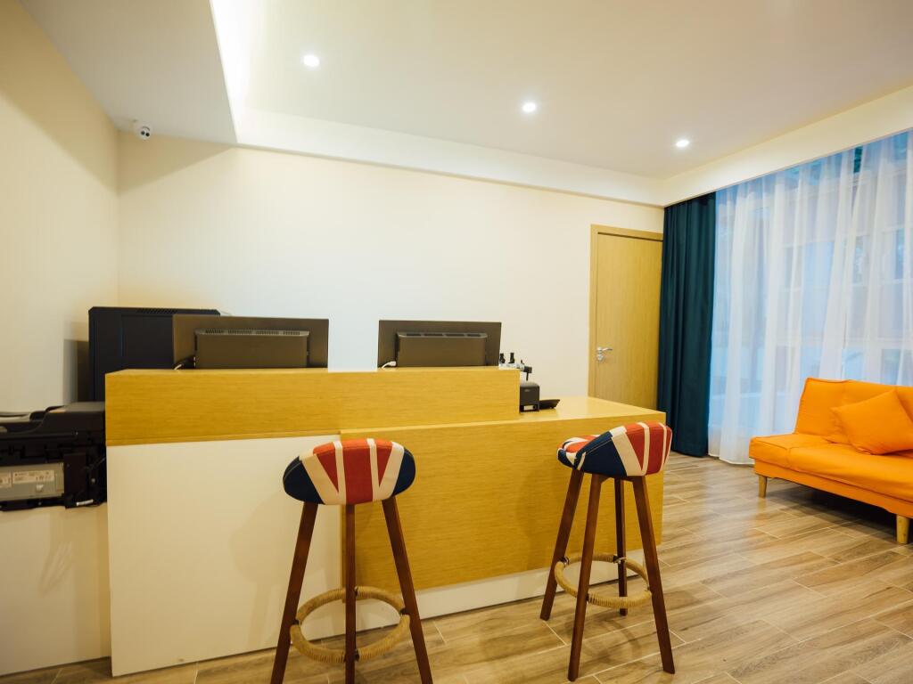 Ухань: ZMAX Hotels Wuhan East Lake