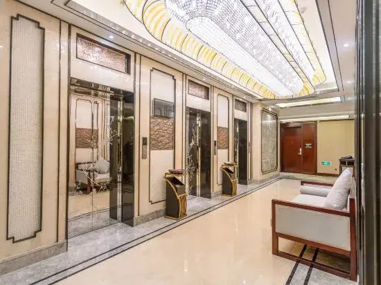 Синин: Xinchunlan International Hotel