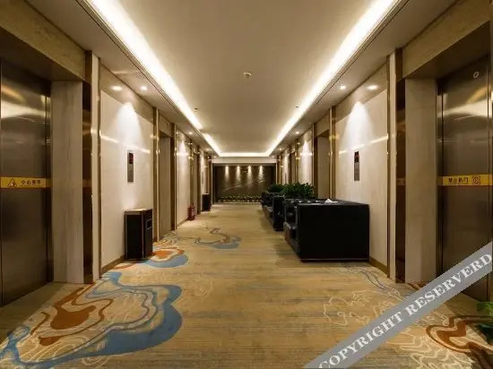 Haotong Hotel (Yinchuan International Convention and Exhibition Center) — фото 3