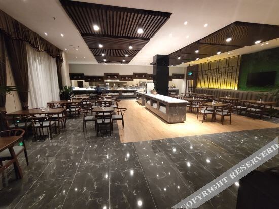 Муданьцзян: Yunwei Business Hotel