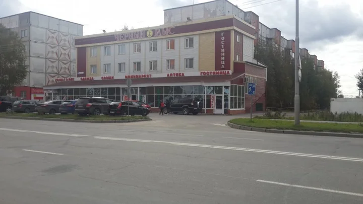 Сургут: Гостиница Черный Мыс