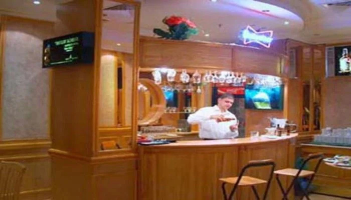 Дубай: Avenue Hotel Deira