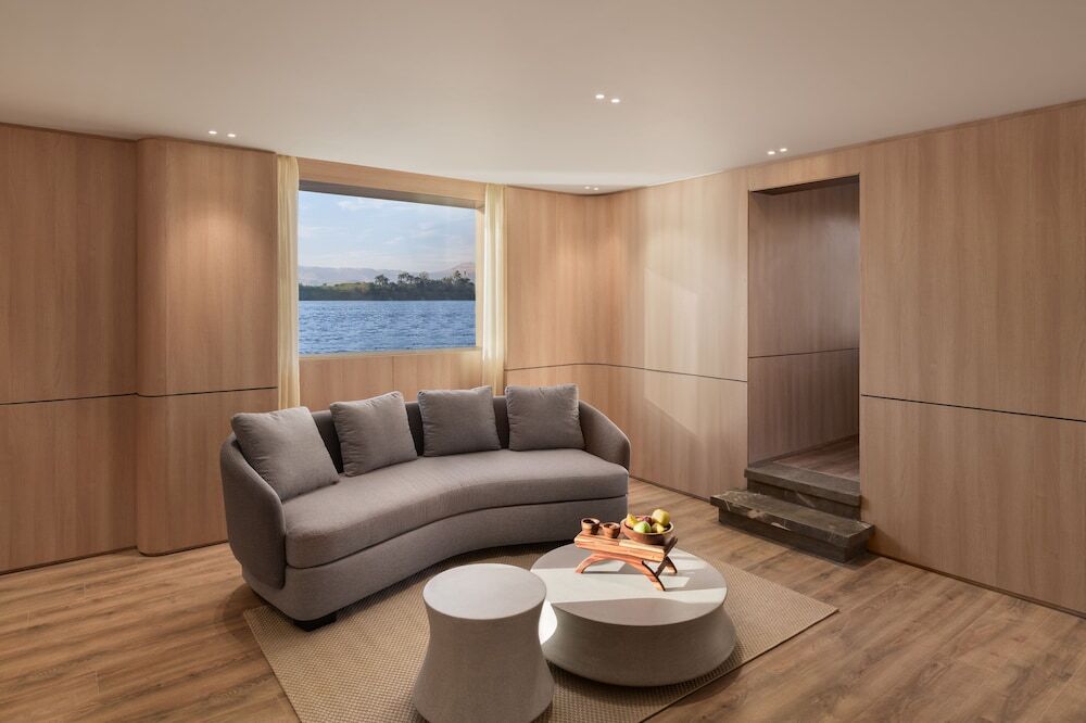 Луксор: AQUA THE DAHABEYA - Mondays from Luxor & Fridays from Aswan - Available for Private Bookings