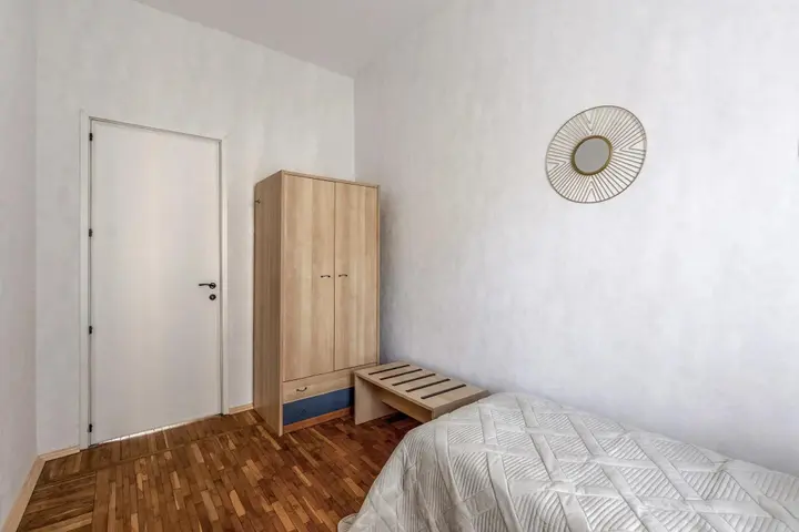 Санкт-Петербург: RentDaySpb (РэнтДэйСпб) на проспекте Невский