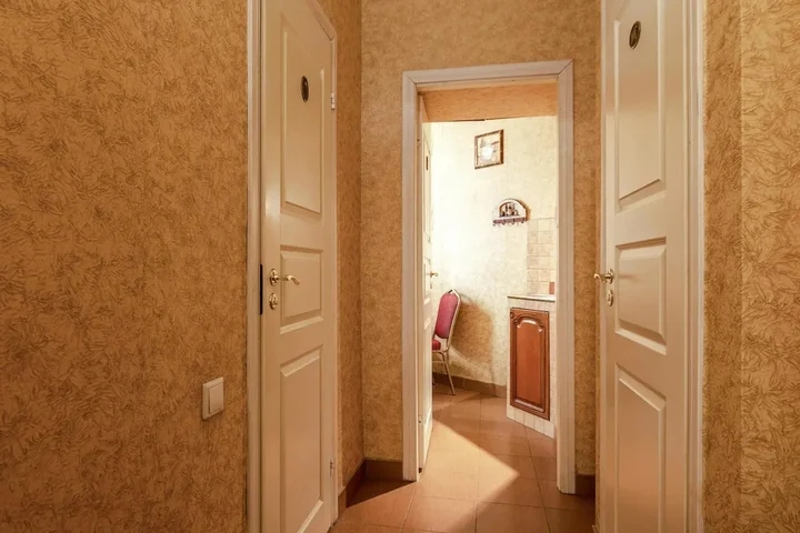 Санкт-Петербург: RentDaySpb (РэнтДэйСпб) на улице Восстания