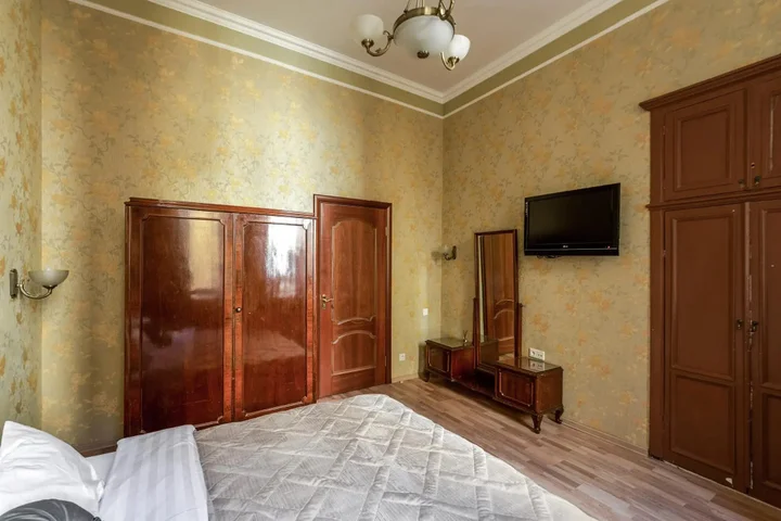 Санкт-Петербург: RentDaySpb (РэнтДэйСпб) на улице Восстания