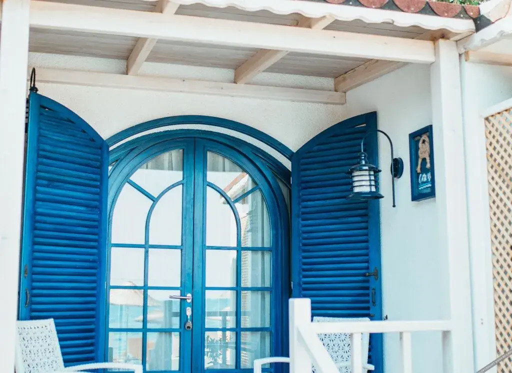 Бююкада: Büyükada Loc’Ada