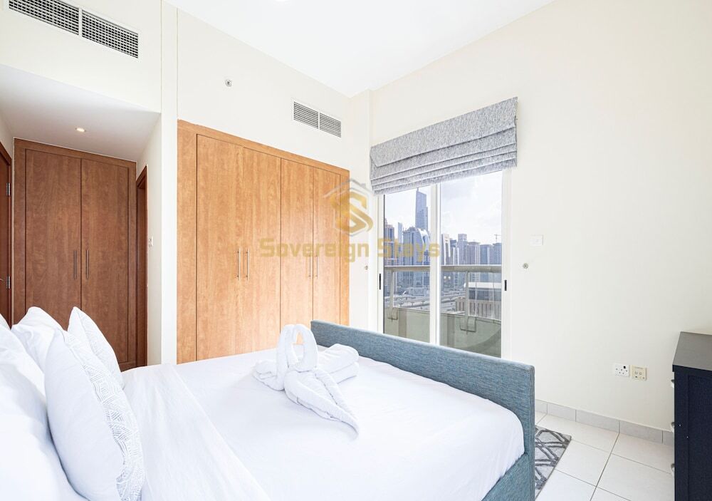 Дубай: Marina View Towers 2 Bedroom Apartment