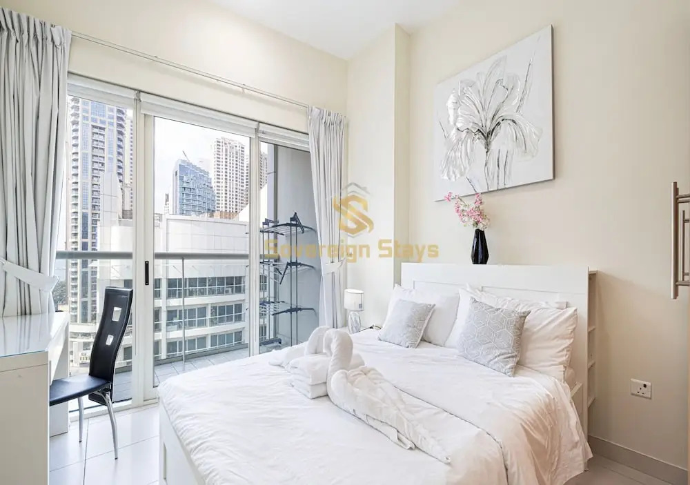 Дубай: Marina View Towers 2 Bedroom Apartment