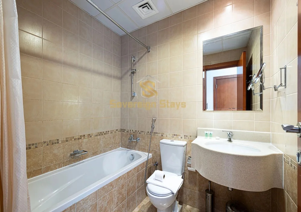 Дубай: Marina View Towers 2 Bedroom Apartment