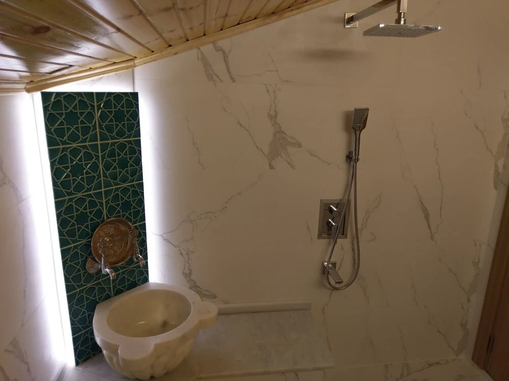 Сайл: Agva Capella Hotel