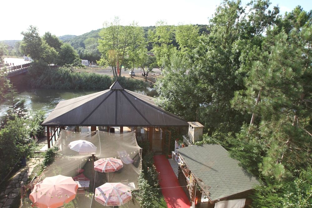 Сайл: Agva Capella Hotel