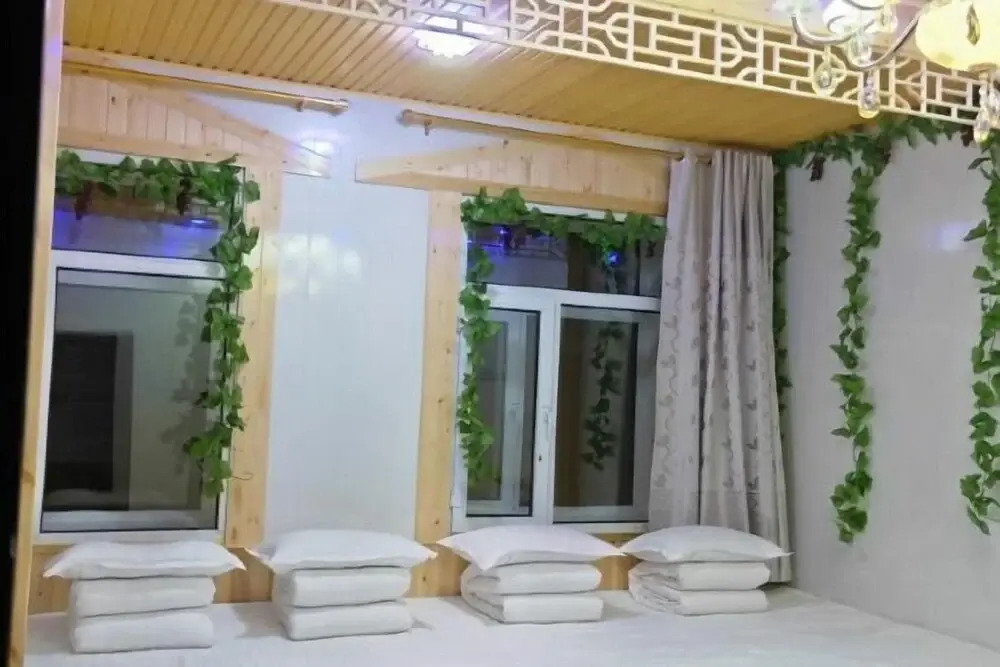 Харбин: Harbin Snow Gu Liang Li Family Hotel
