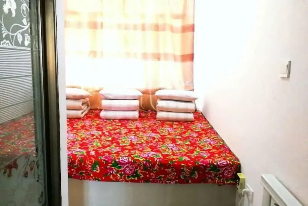 Харбин: Harbin Snow Gu Liang Li Family Hotel