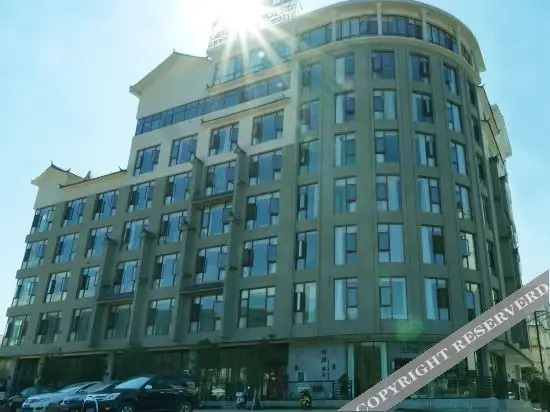 Энле: Chuanqi Hotel