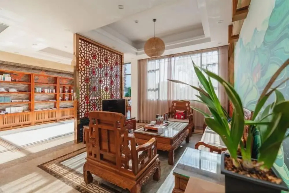 Шаогуань: Qianyuanju Inn