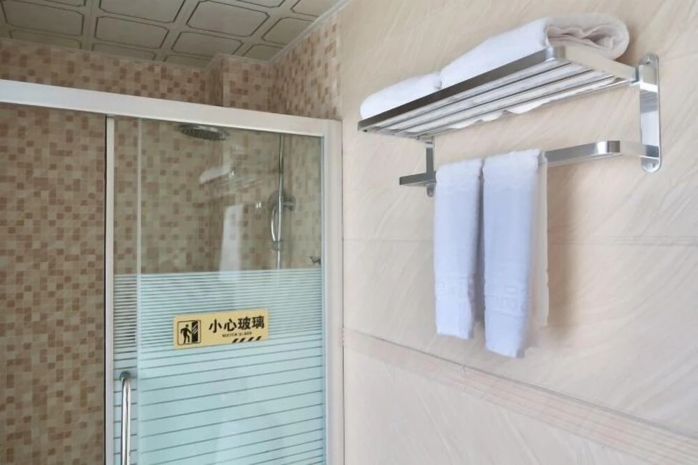 Шаогуань: Qianyuanju Inn