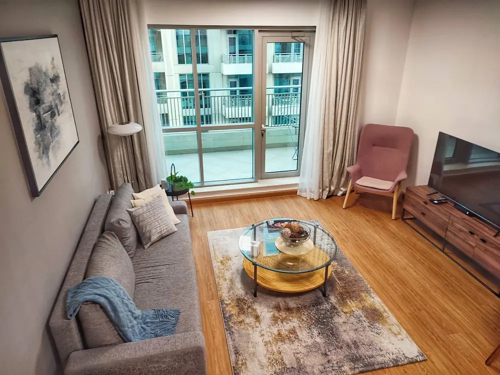 Дубай: Whitesage - Fountain View Stylish Apt With Spacious Terrace