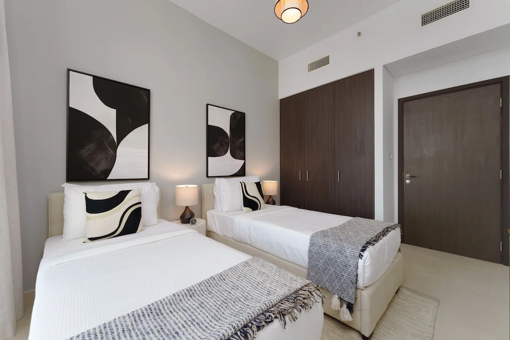 Дубай: Maison Privee - Luxury Apt with Burj Khalifa Vw & Direct Mall Access