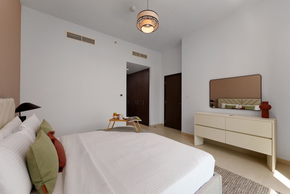 Дубай: Maison Privee - Luxury Apt with Burj Khalifa Vw & Direct Mall Access