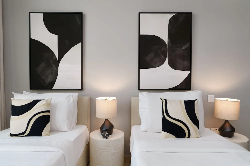 Дубай: Maison Privee - Luxury Apt with Burj Khalifa Vw & Direct Mall Access