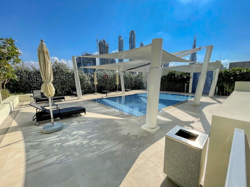 Дубай: Maison Privee - Luxury Apt with Burj Khalifa Vw & Direct Mall Access
