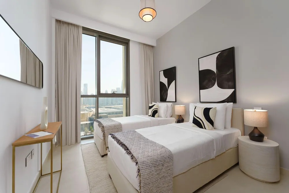 Дубай: Maison Privee - Luxury Apt with Burj Khalifa Vw & Direct Mall Access