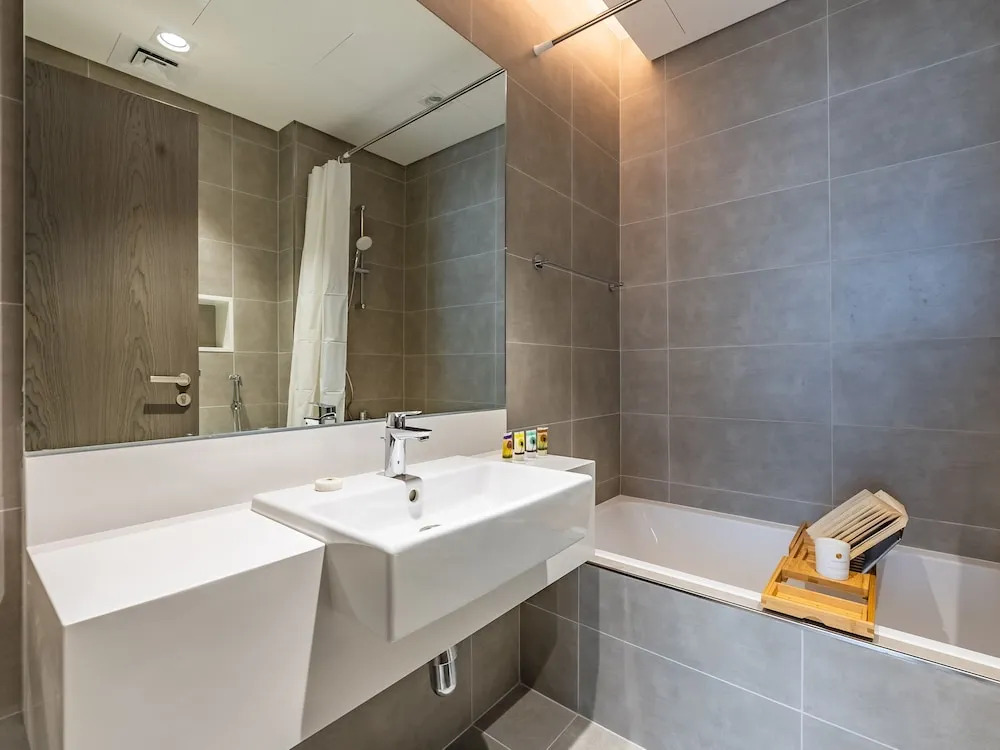 Дубай: Ultimate Luxury Retreat in MBR City