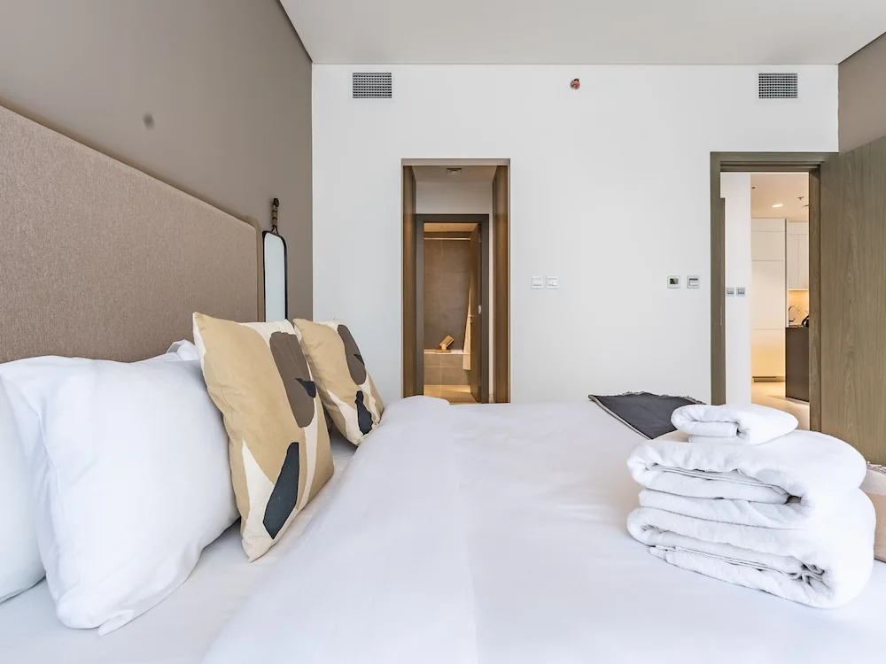 Дубай: Ultimate Luxury Retreat in MBR City
