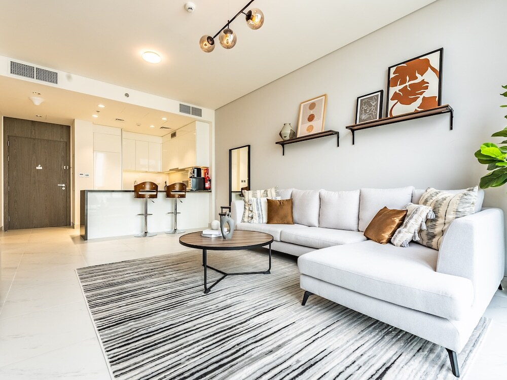 Дубай: Ultimate Luxury Retreat in MBR City