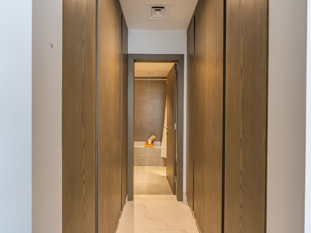 Дубай: Ultimate Luxury Retreat in MBR City
