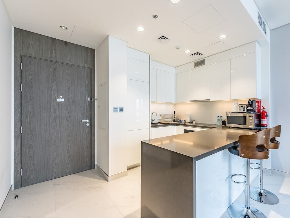 Дубай: Ultimate Luxury Retreat in MBR City