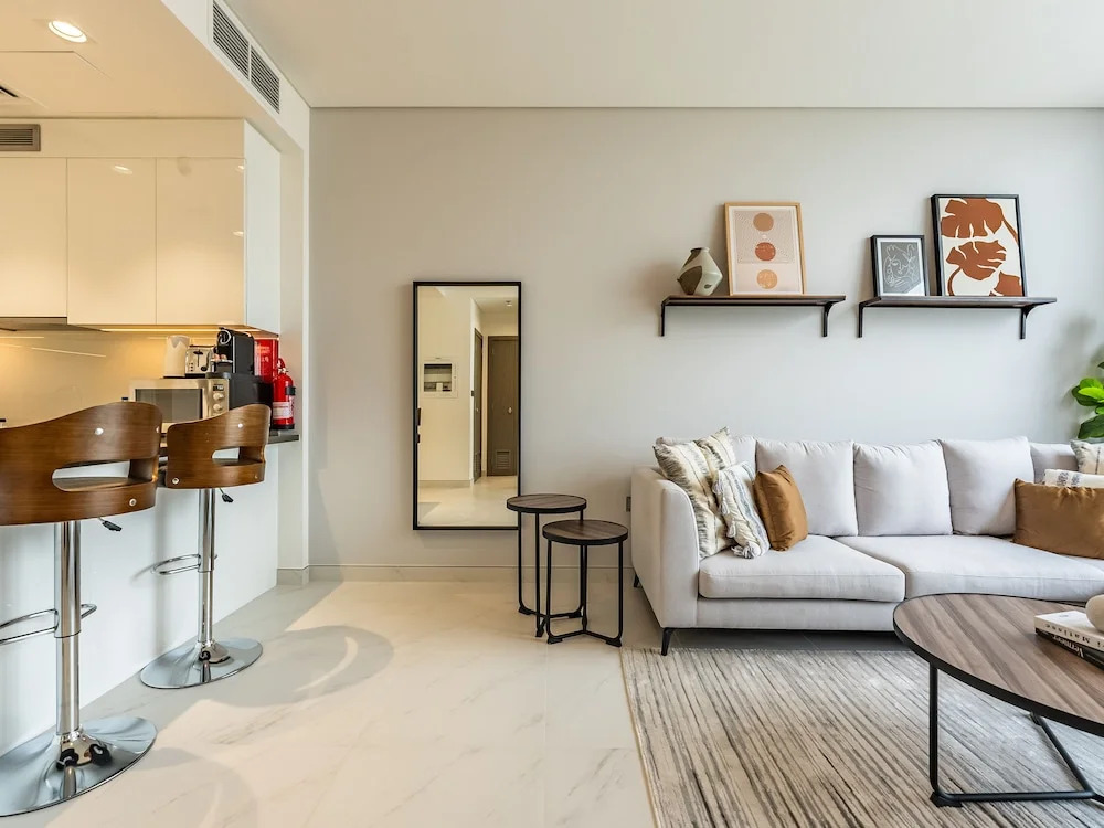 Дубай: Ultimate Luxury Retreat in MBR City