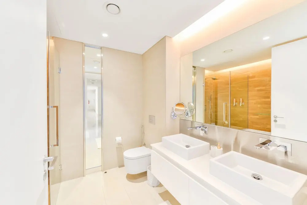 Дубай: Luxury Beachfront 2BR w Stunning SeaView