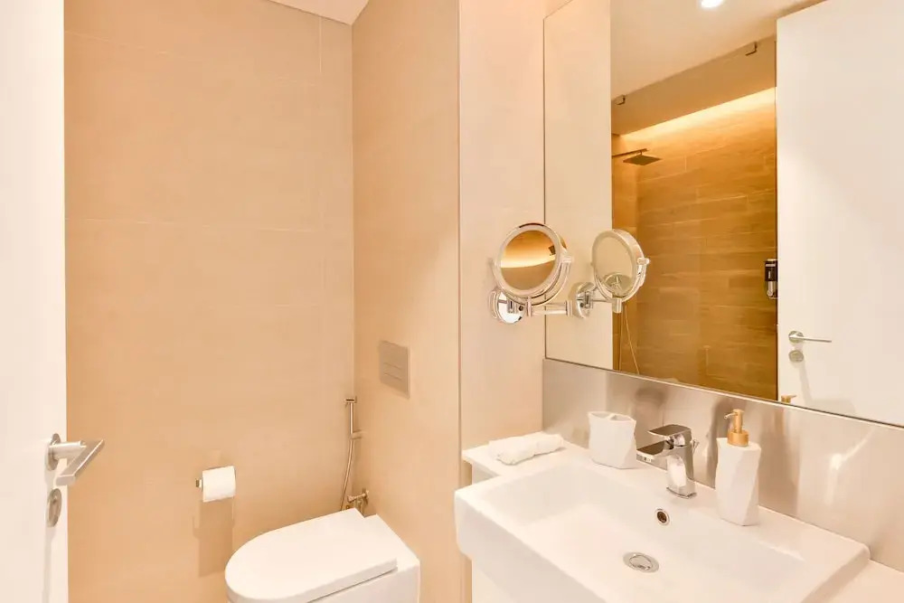 Дубай: Luxury Beachfront 2BR w Stunning SeaView
