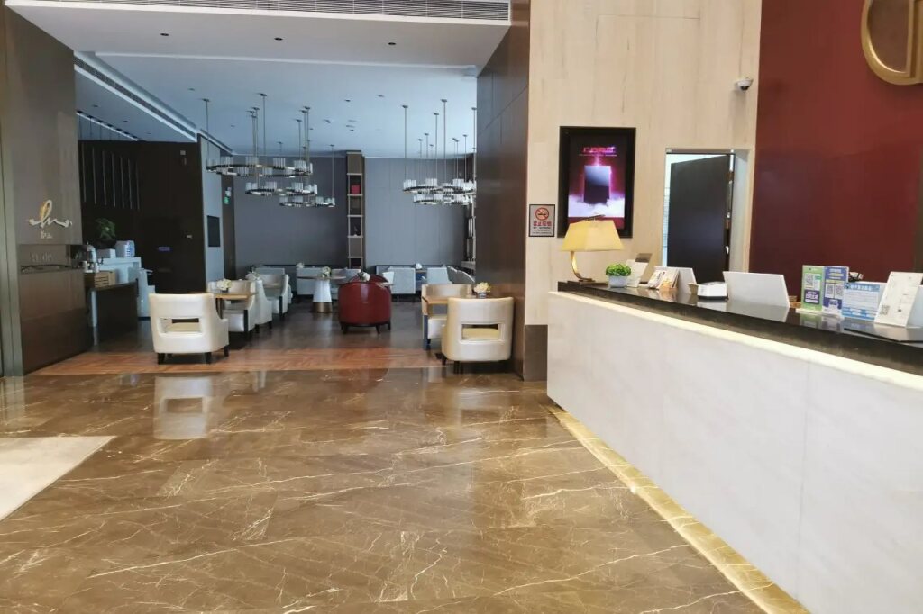 Наньнин: Echarm Hotel (Nanning Huqiu Metro Station)
