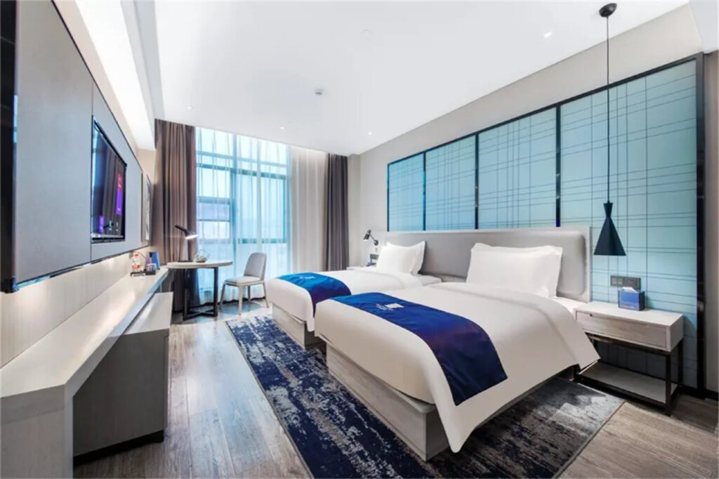 Чанша: Echarm Hotel (Fuyuan Bridge Subway Station of Hunan Financial Center)