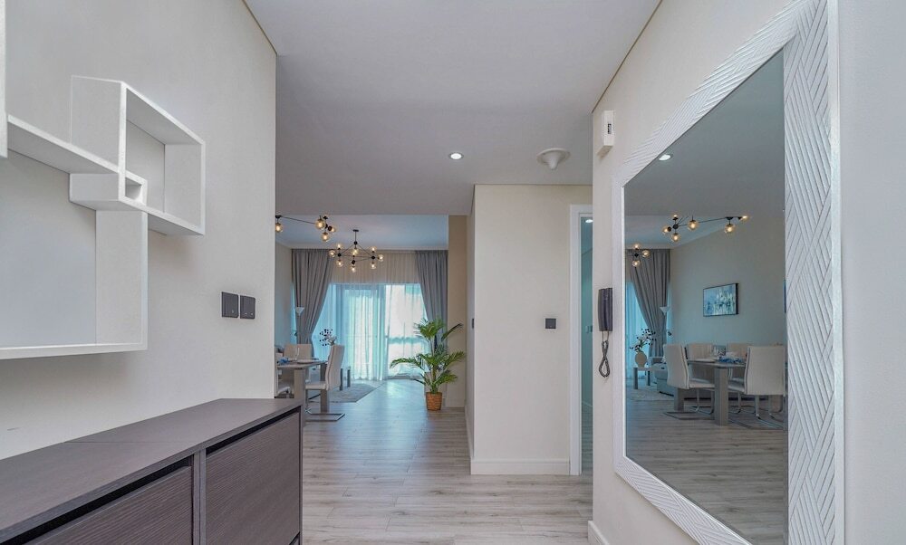 Дубай: KOHH - 2BR in Bay Central