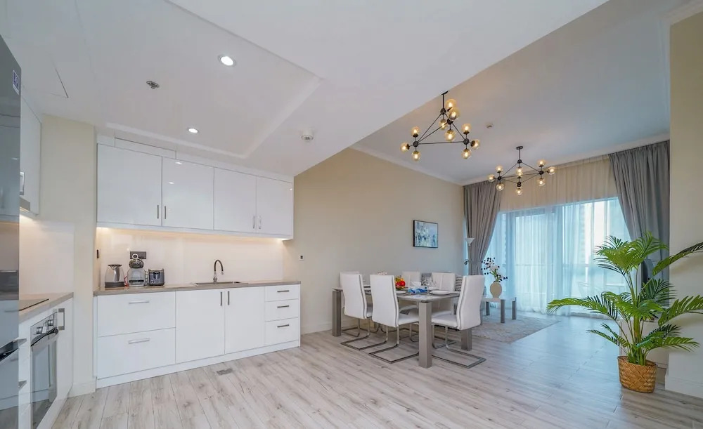 Дубай: KOHH - 2BR in Bay Central