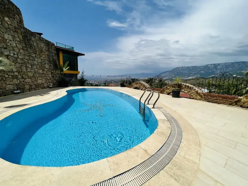 Каргыджак: Dazzling Villa With Private Pool in Alanya