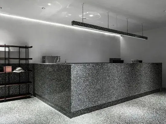 Бэйхай: Weizhou Island White House Hotel