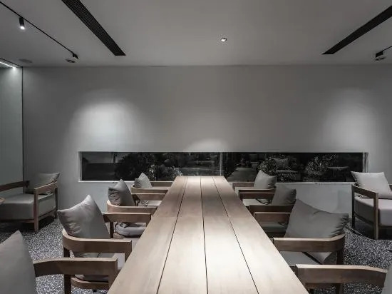 Бэйхай: Weizhou Island White House Hotel