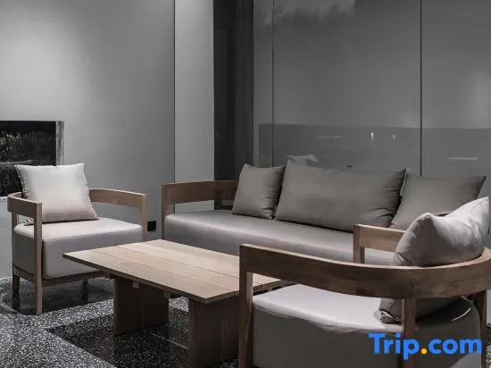 Бэйхай: Weizhou Island White House Hotel