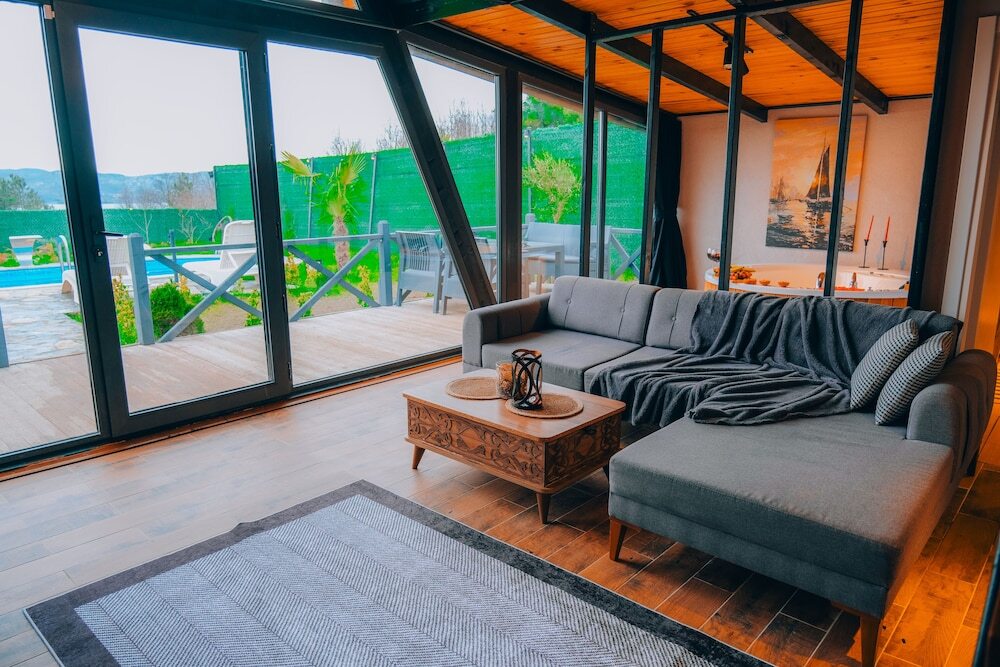 Сакарья: Mouna Deluxe Sapanca