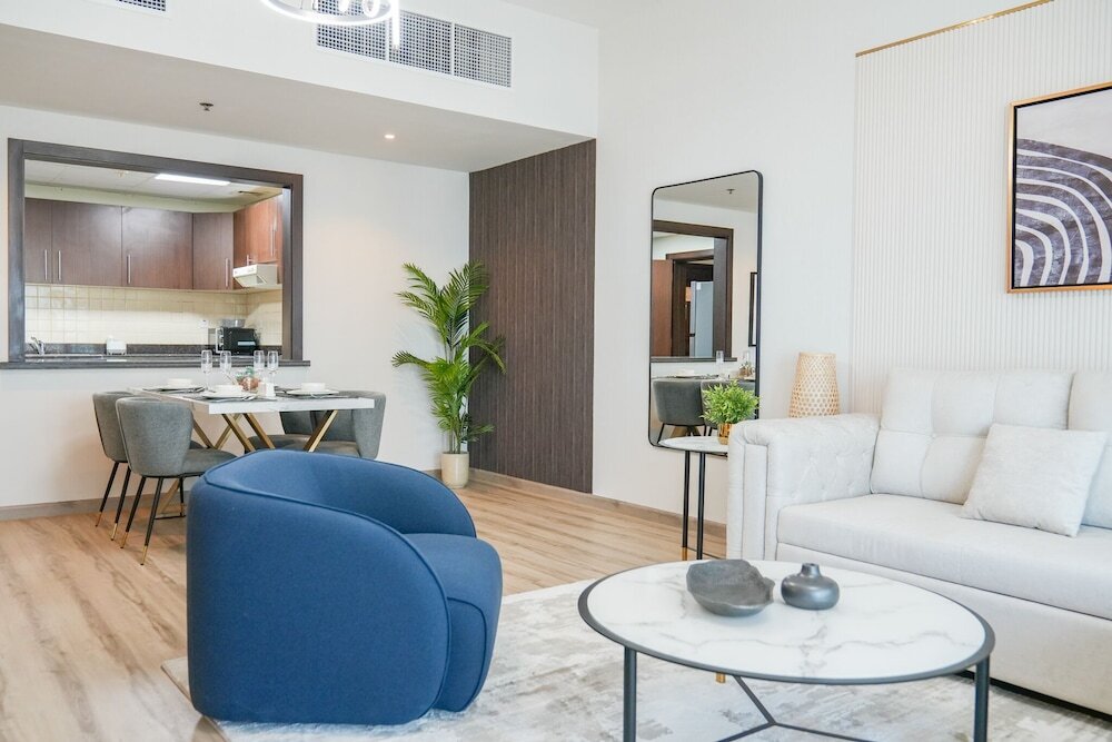 Дубай: Yogi-Luxury 1BR Apartment with Panoramic Views