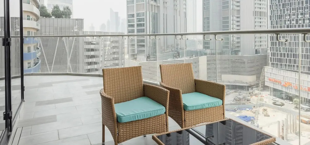 Дубай: Aya - Cozy 1BR Apartment with Panoramic City Views
