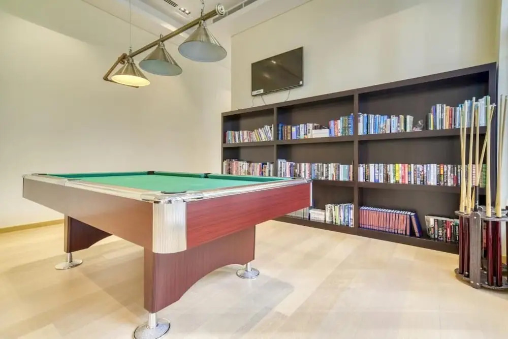 Дубай: Aya - Cozy 1BR Apartment with Panoramic City Views