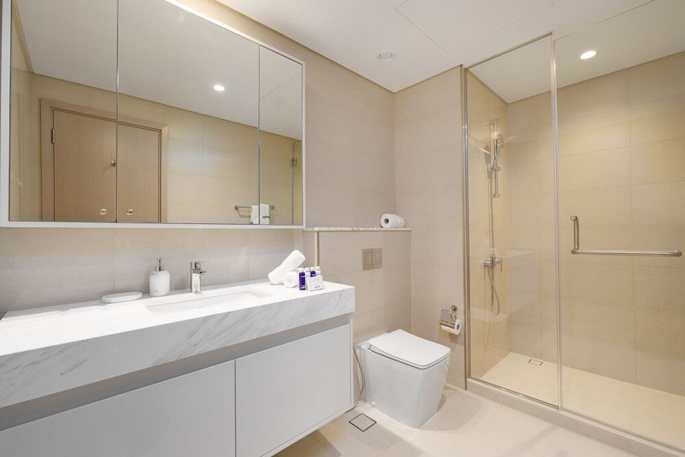 Дубай: Maison Privee - High-End Apt w/ Direct Burj Khalifa Views